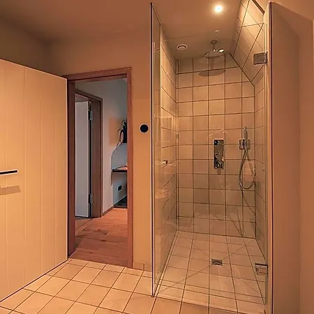 Strandleben 4*